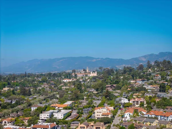 $1,995,000 | 1325 Panchita Place, Santa Barbara, CA 93103
