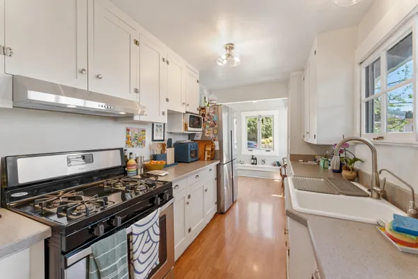 $1,995,000 | 1325 Panchita Place, Santa Barbara, CA 93103