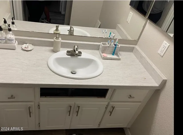 $1,407 | 1311 West Baseline Road, Unit 2, Tempe, AZ 85283