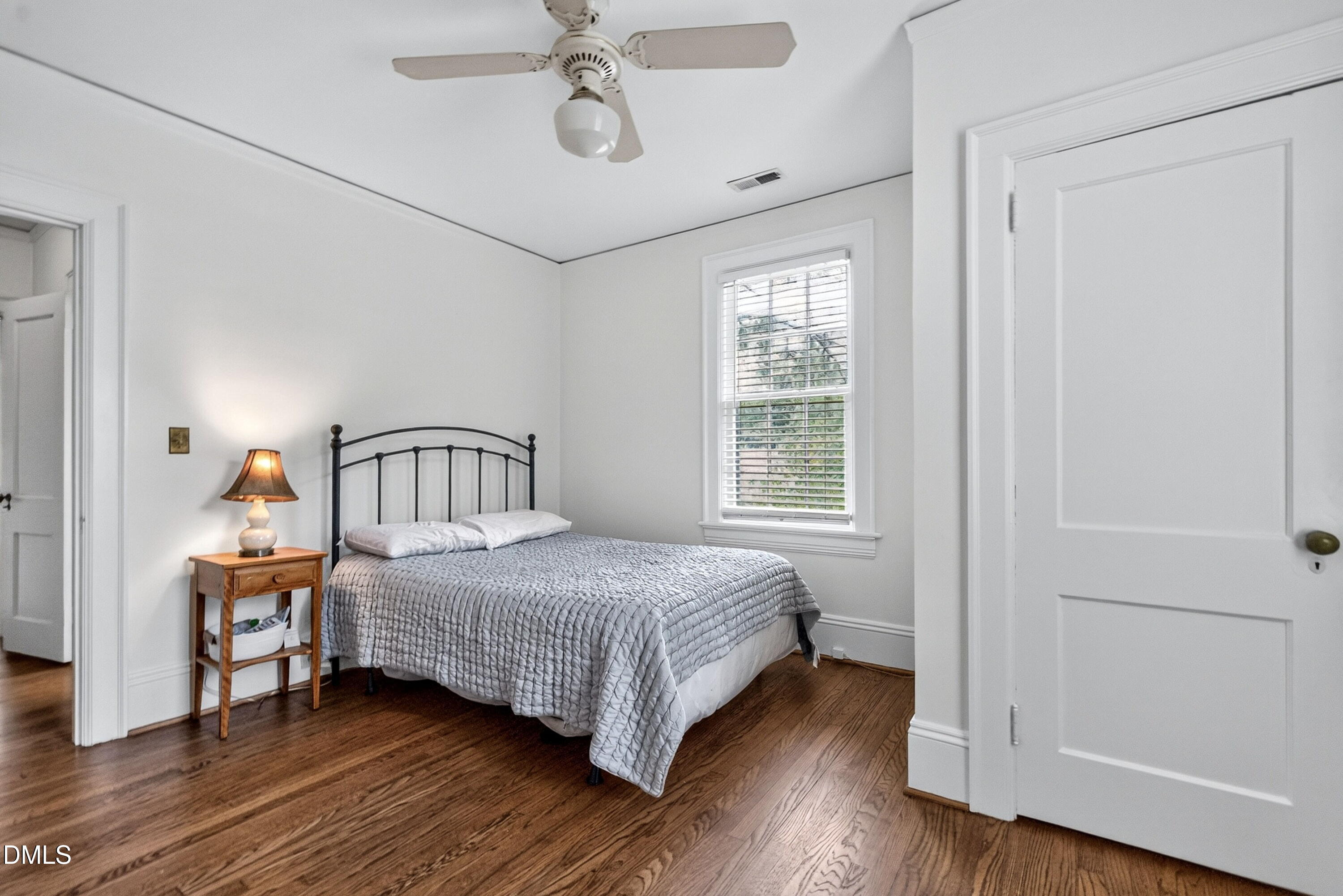 306 Hillcrest Road Raleigh, NC 27605 - Photo 21 of 27 virtual-tour-158496-photo-17816419900120