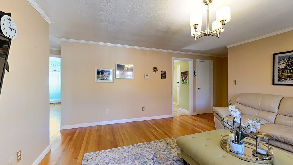 34 Bryon Road, Unit 3 Boston, MA 02467 - Photo 4 of 30