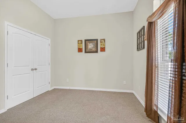 $469,999 | 5975 Arch Avenue, Pensacola, FL 32526