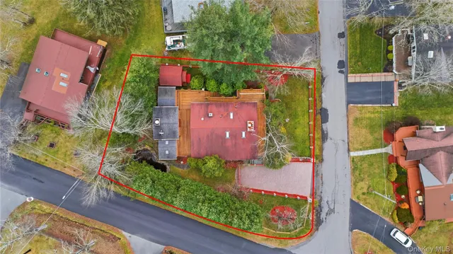 $799,000 | 12 Donenfeld Drive, Kauneonga Lake, NY 12749