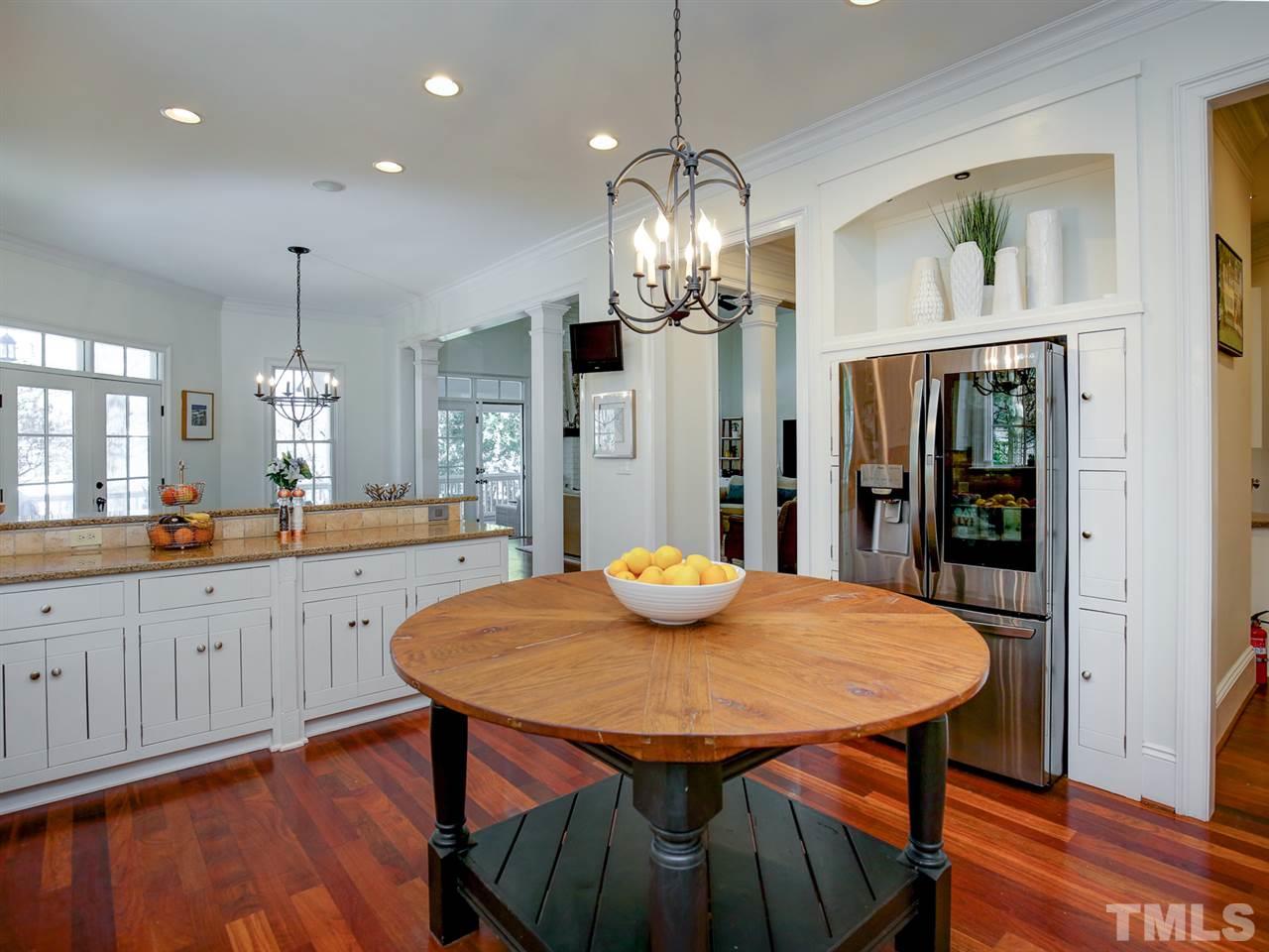 2811 Anderson Drive Raleigh, NC 27608 - Photo 12 of 30