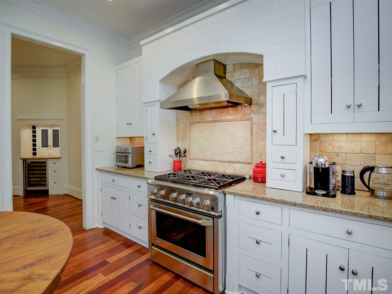 2811 Anderson Drive Raleigh, NC 27608 - Photo 13 of 30