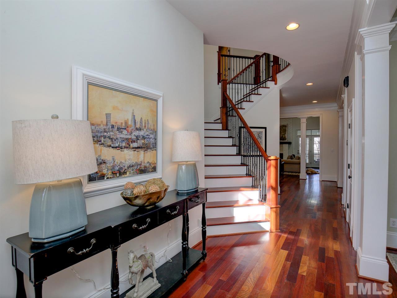 2811 Anderson Drive Raleigh, NC 27608 - Photo 3 of 30