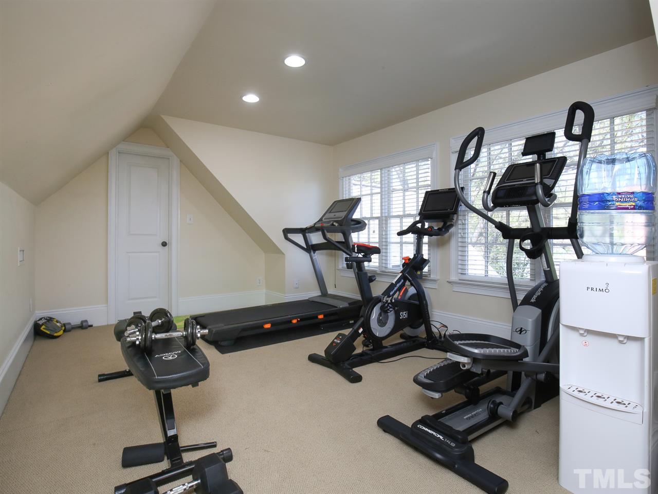 2811 Anderson Drive Raleigh, NC 27608 - Photo 27 of 30