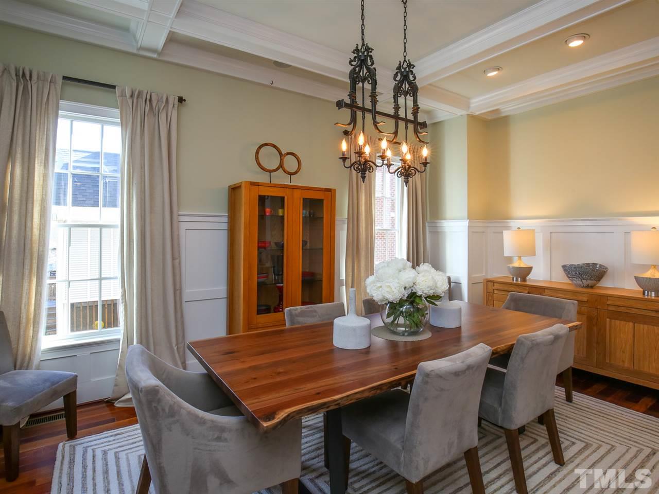 2811 Anderson Drive Raleigh, NC 27608 - Photo 6 of 30