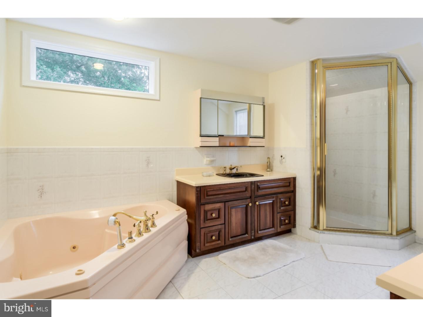 565 Sentinel Road Moorestown, NJ 08057 - Photo 18 of 25