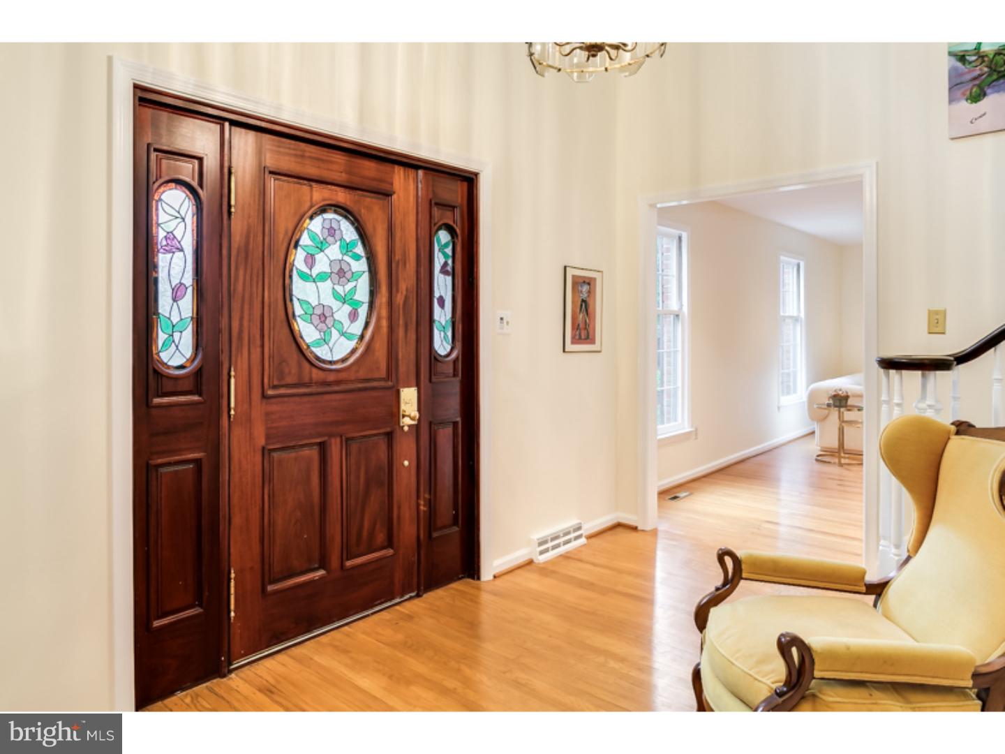 565 Sentinel Road Moorestown, NJ 08057 - Photo 5 of 25