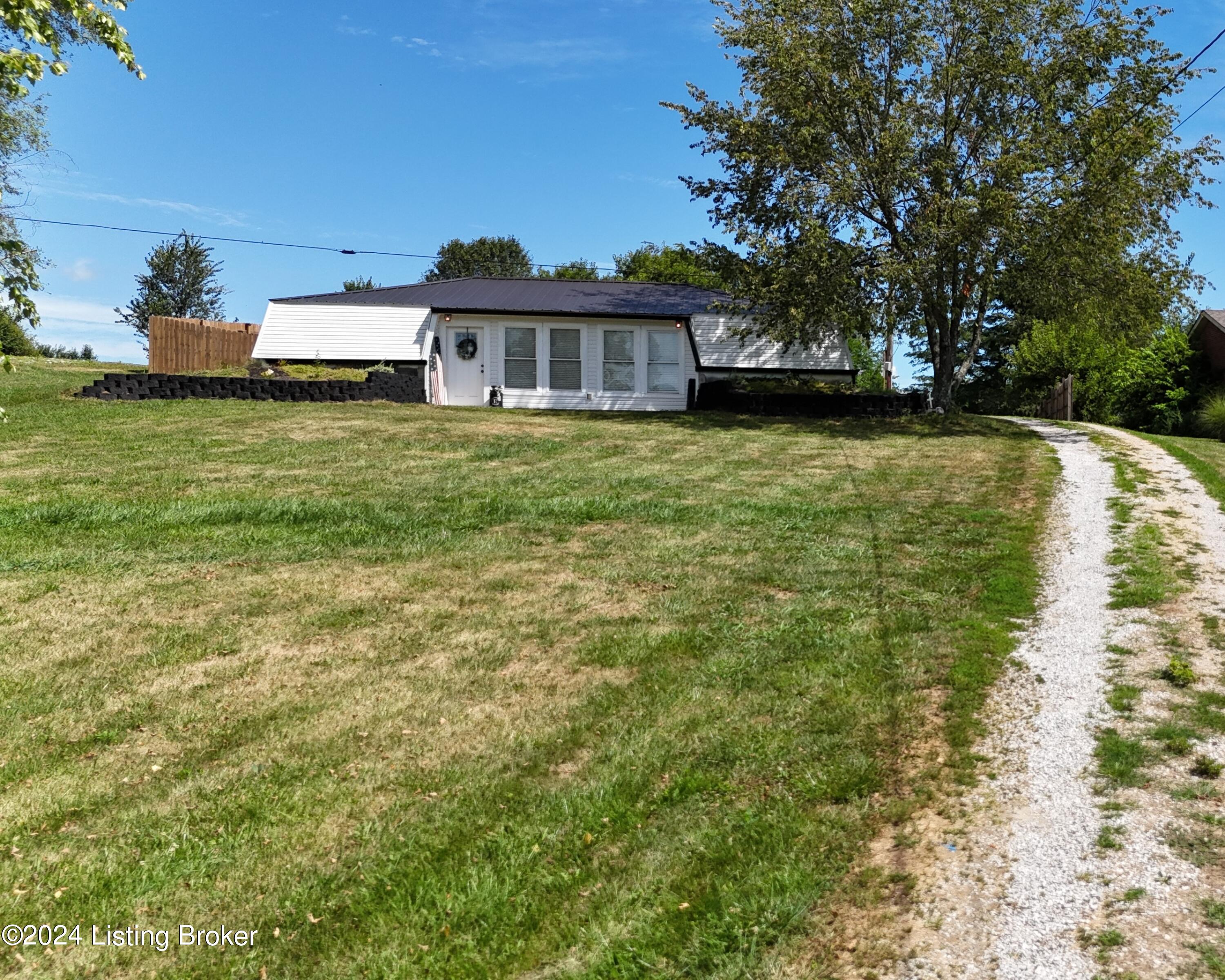 2265 Plum Run Road Bardstown, KY 40004 - Photo 2 of 21 DJI_20240706113012_0002_D
