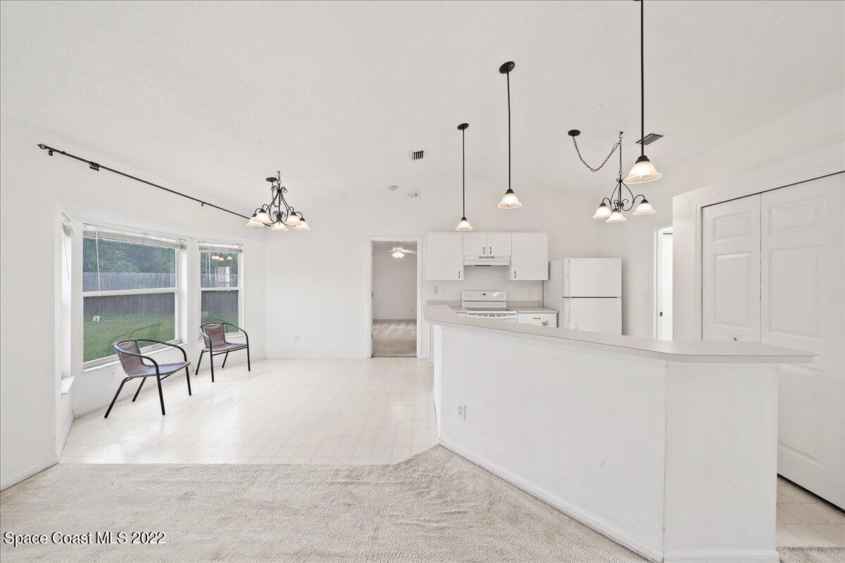 314 Gephart Street Southwest Palm Bay, FL 32908 - Photo 9 of 30 Dining Area 1