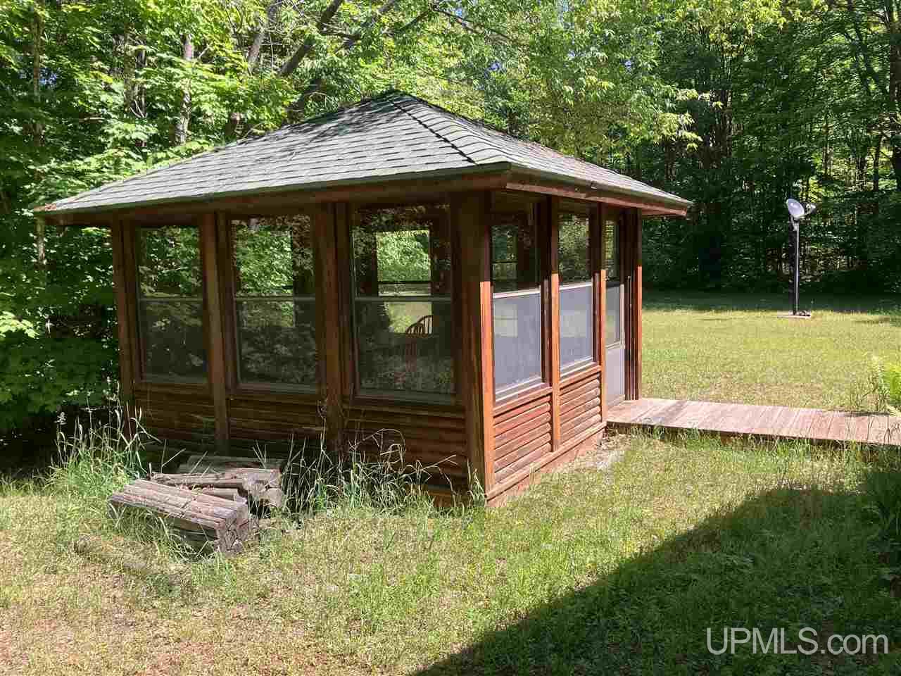 E7259 Carlson Road Munising, MI 49862 - Photo 8 of 31
