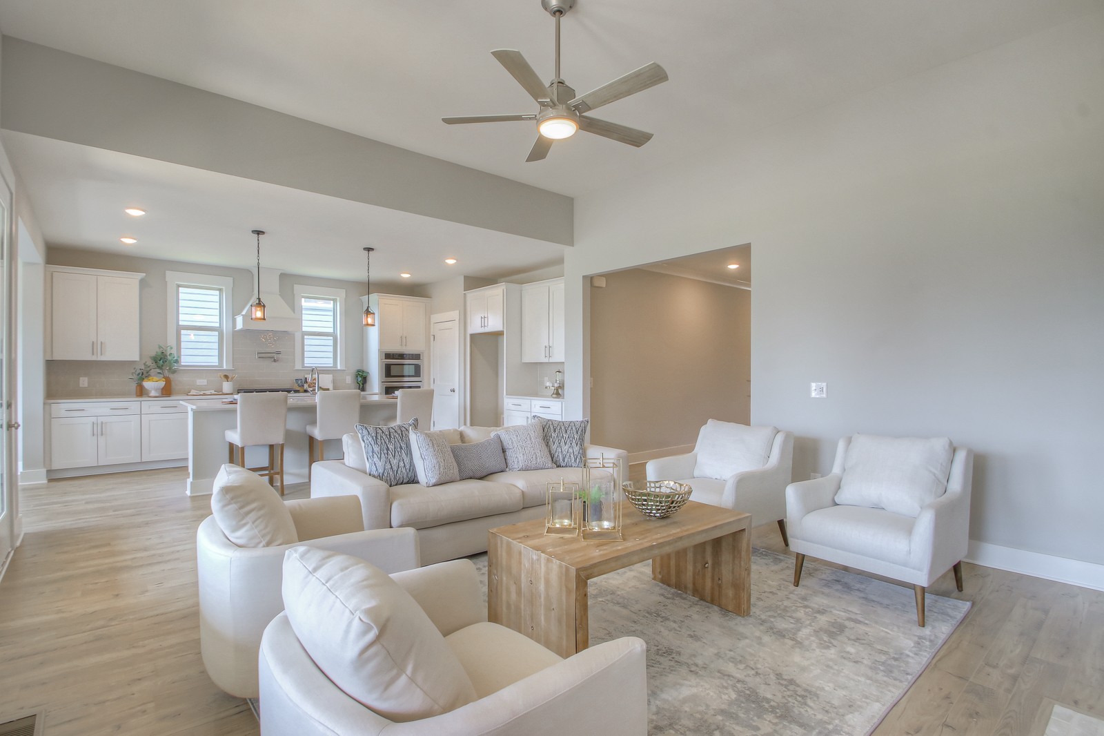 4041 John Marsh Road Spring Hill, TN 37174 - Photo 12 of 36 Gallery Image 12