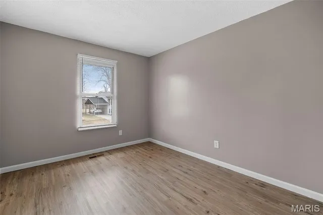 $144,900 | 9533 Winkler Drive, St. Louis, MO 63136