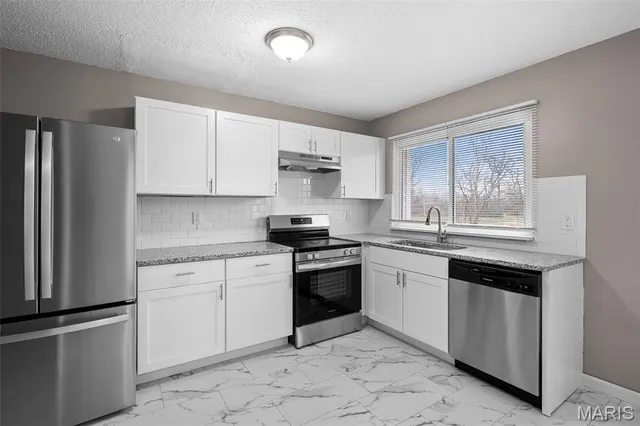 $144,900 | 9533 Winkler Drive, St. Louis, MO 63136