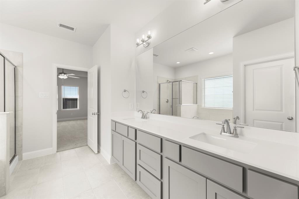 2709 Shiners Street Forney, TX 75126 - Photo 18 of 39 primary bathroom