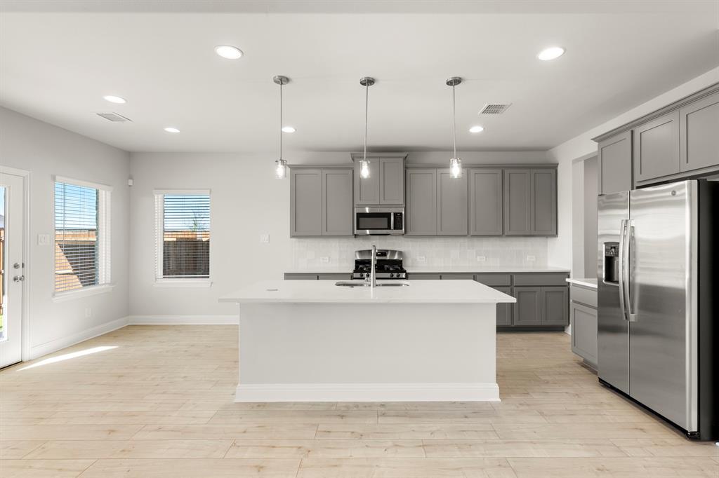 2709 Shiners Street Forney, TX 75126 - Photo 3 of 39 kitchen