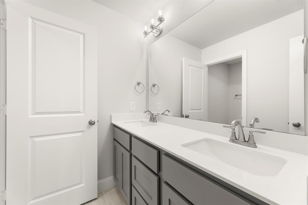 2709 Shiners Street Forney, TX 75126 - Photo 31 of 39 bedroom