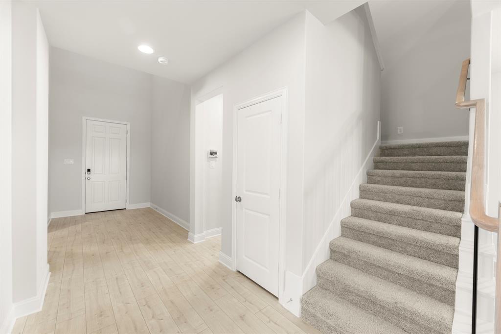 2709 Shiners Street Forney, TX 75126 - Photo 32 of 39 stairs