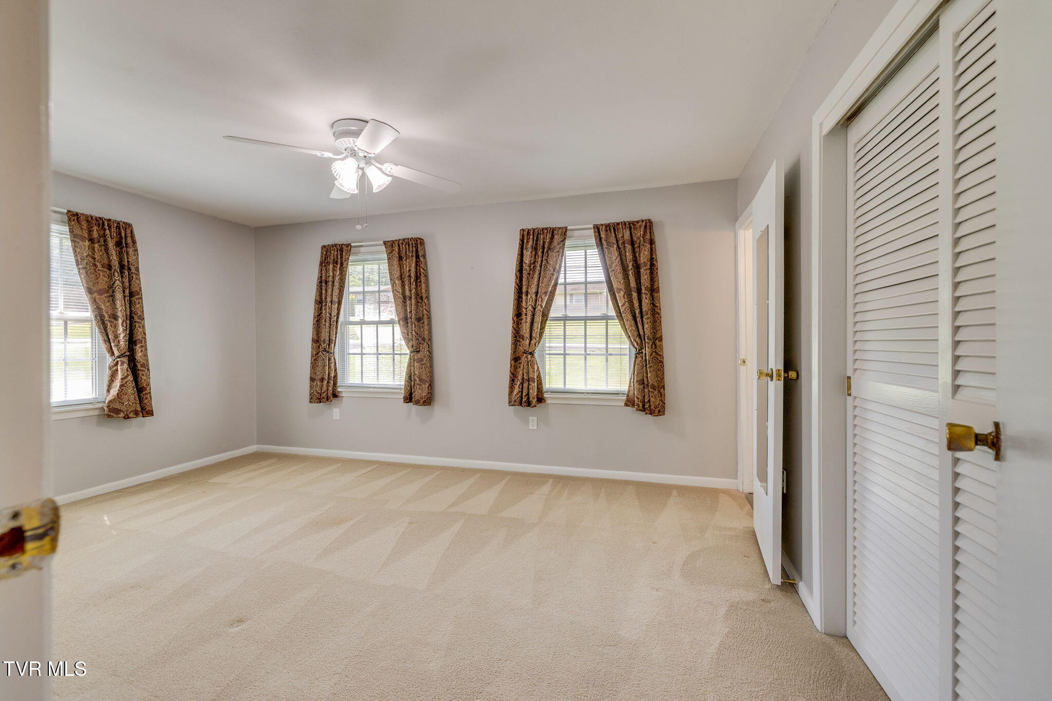 812 Kendrick Creek Road Kingsport, TN 37663 - Photo 17 of 30 017
