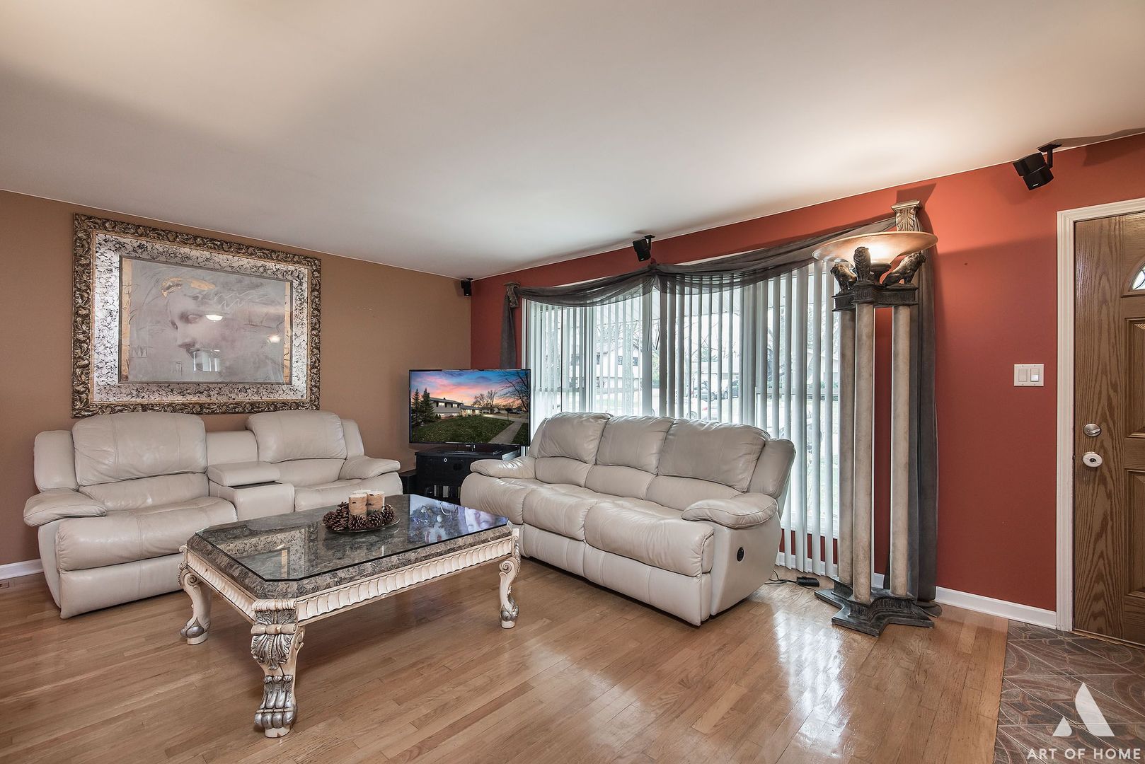 650 Frederick Lane Hoffman Estates, IL 60169 - Photo 5 of 30