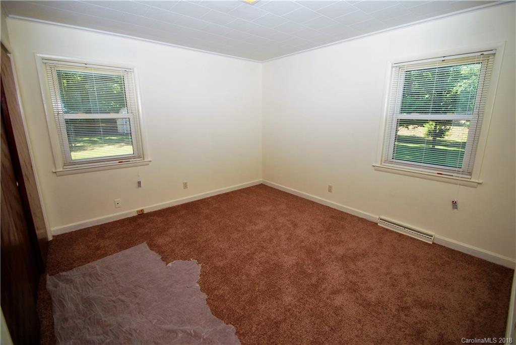 2840 Forbes Road Gastonia, NC 28056 - Photo 13 of 36 Gallery Image 13