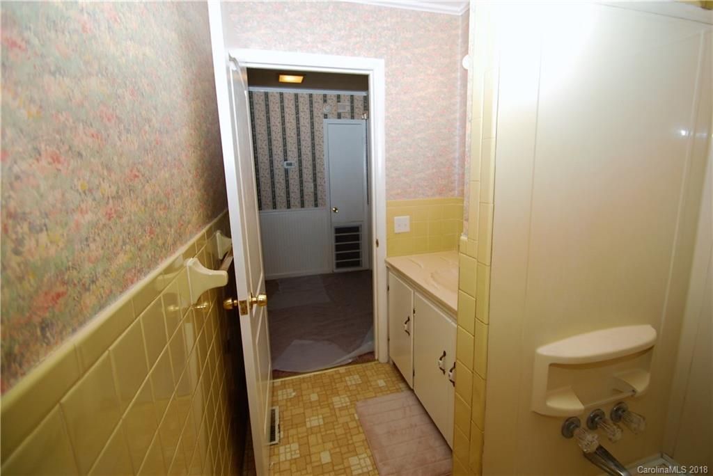 2840 Forbes Road Gastonia, NC 28056 - Photo 19 of 36 Gallery Image 19