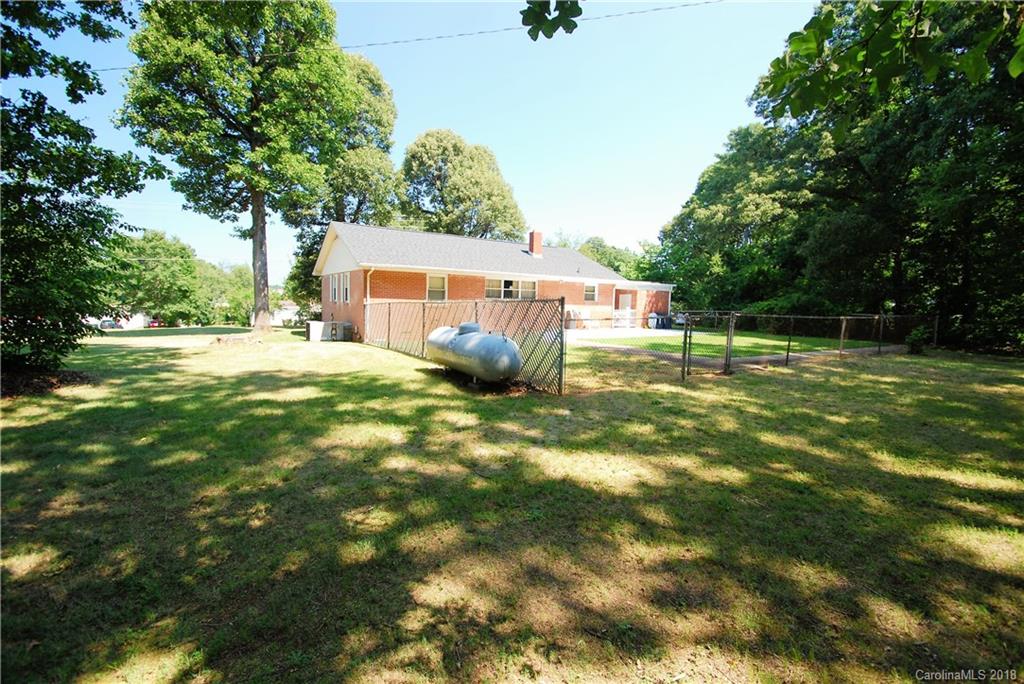 2840 Forbes Road Gastonia, NC 28056 - Photo 32 of 36 Gallery Image 32