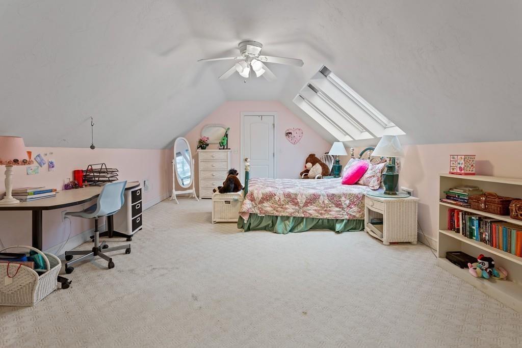 20 Carol Road Mansfield, MA 02048 - Photo 16 of 22 Gallery Image 16