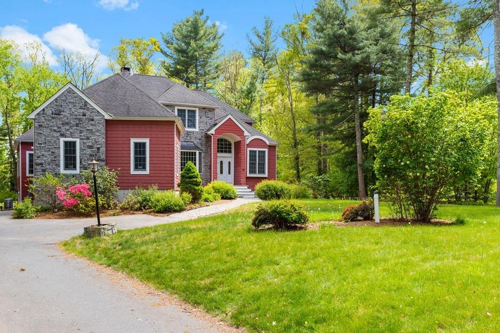 20 Carol Road Mansfield, MA 02048 - Photo 2 of 22 Gallery Image 2