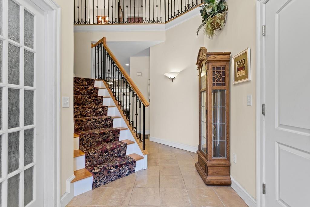 20 Carol Road Mansfield, MA 02048 - Photo 5 of 22 Gallery Image 5