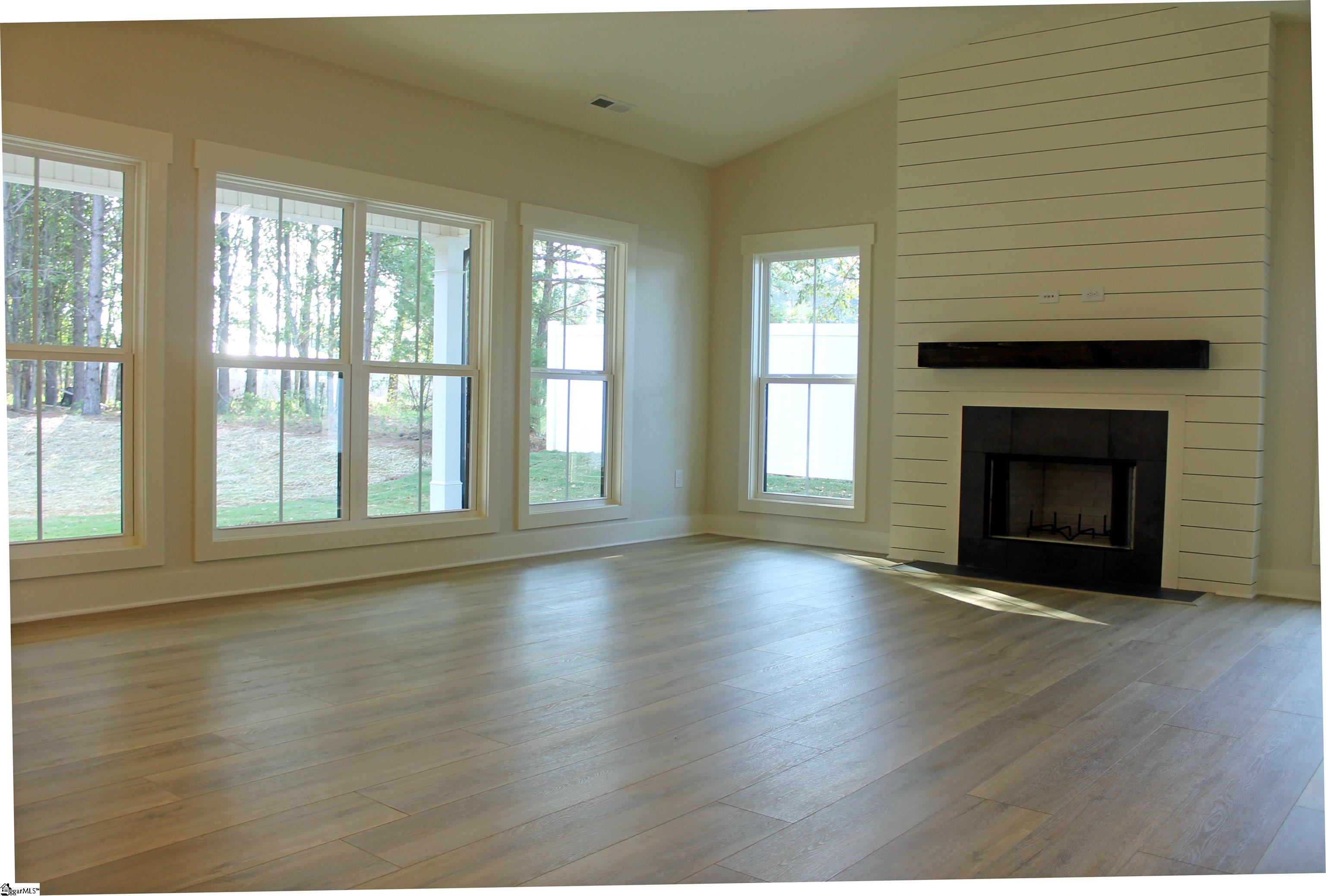 207 Palmetto Road Pelzer, SC 29669 - Photo 11 of 46 Gallery Image 11