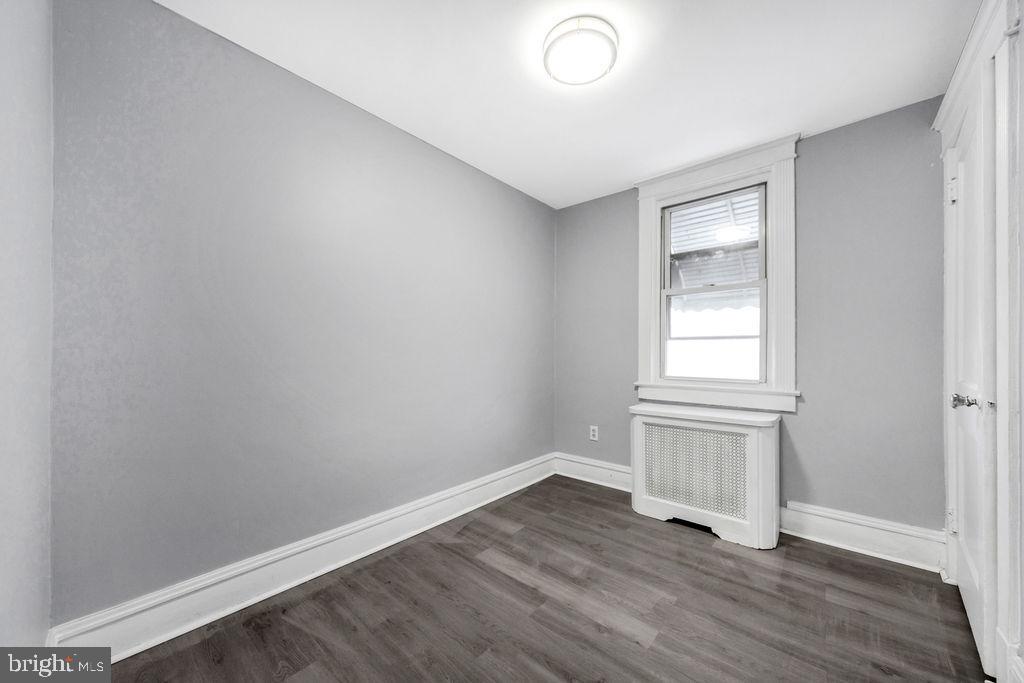 213 Heather Road Upper Darby, PA 19082 - Photo 17 of 31