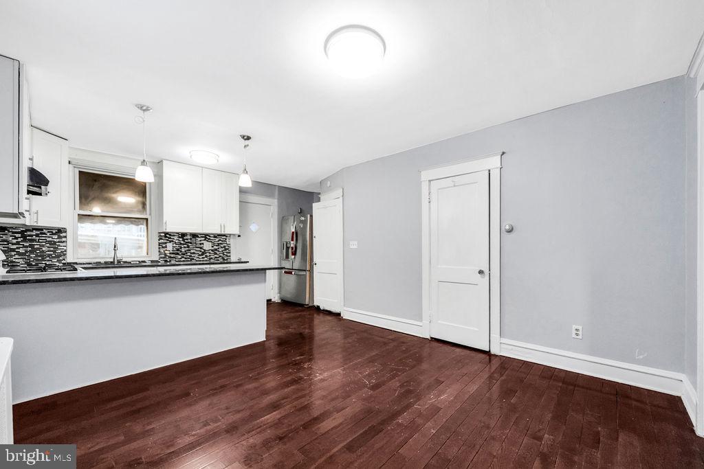 213 Heather Road Upper Darby, PA 19082 - Photo 9 of 31