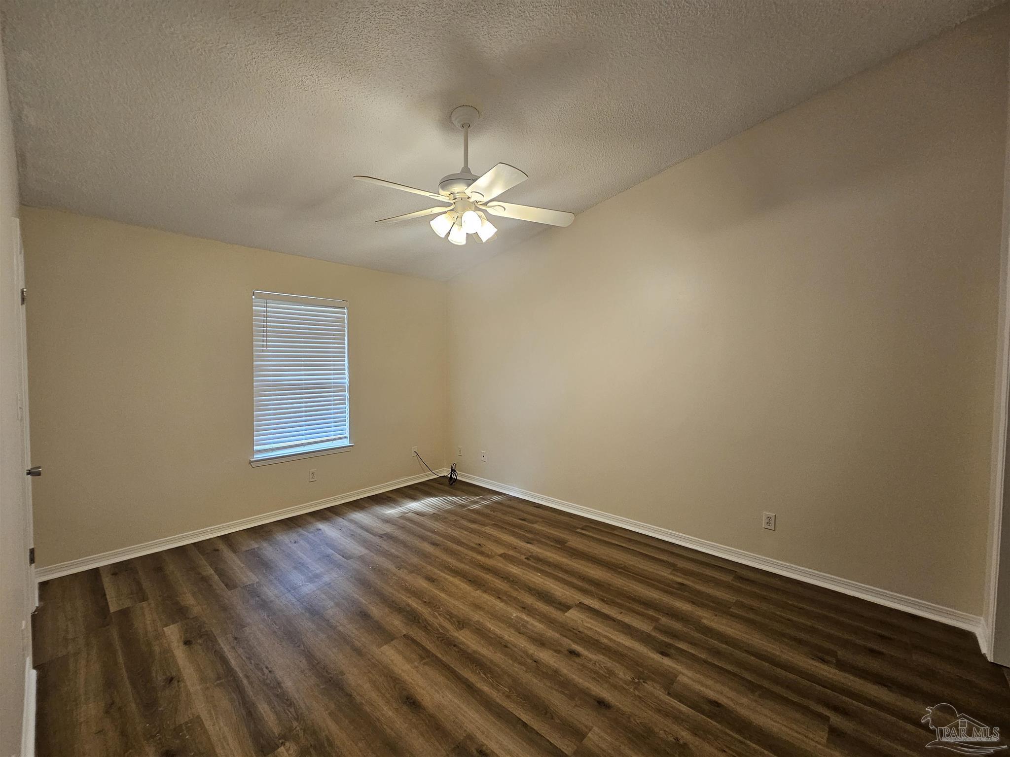 3386 Pine Forest Road Cantonment, FL 32533 - Photo 6 of 8