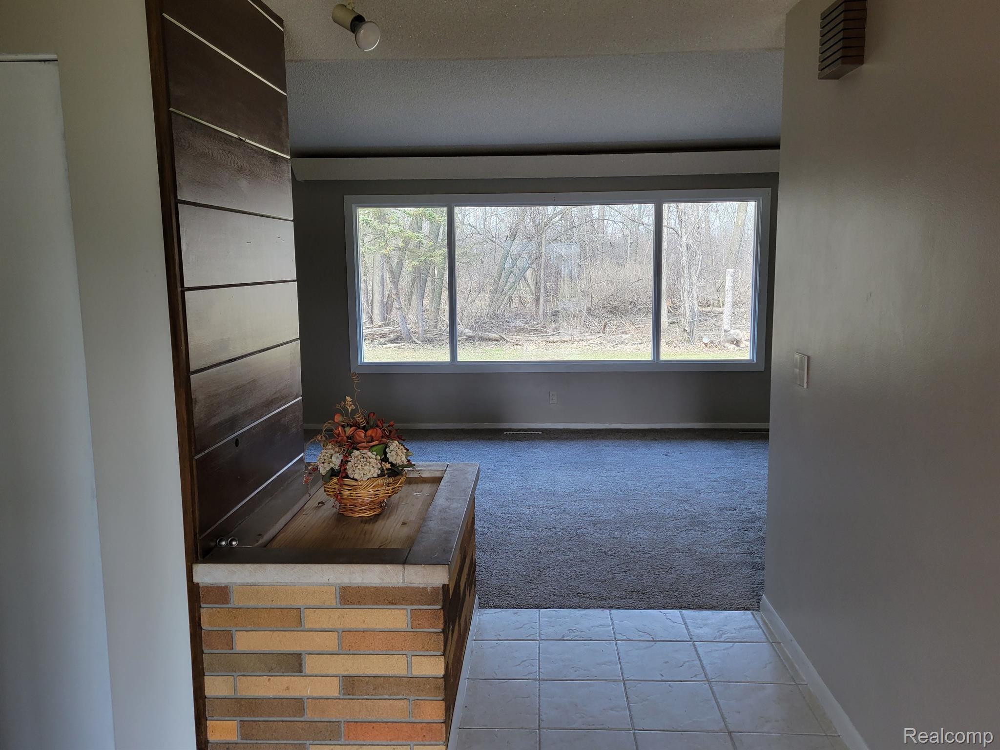 3211 Shannon Road Burton, MI 48529 - Photo 3 of 17 Gallery Image 3