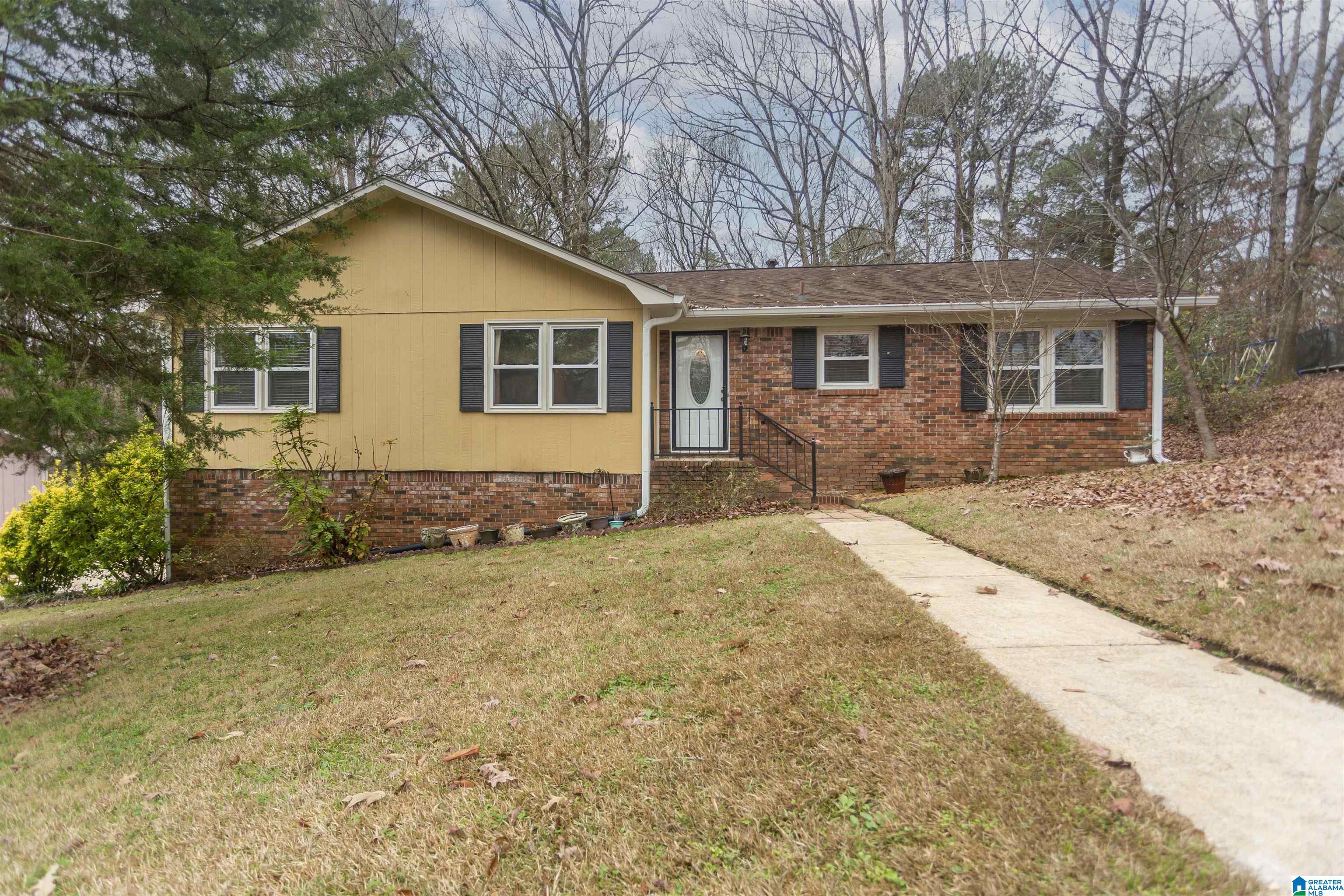 1974 Outwood Road Fultondale, AL 35068 - Photo 2 of 39