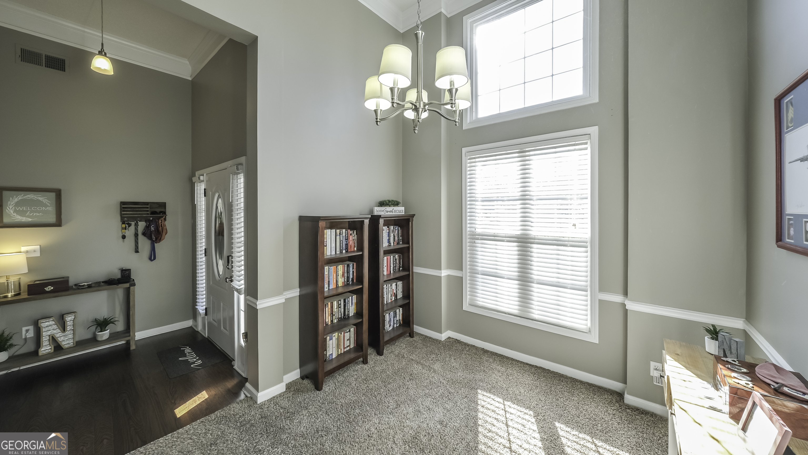 116 Kyle Way Carrollton, GA 30117 - Photo 5 of 30 a view of a livingroom with a window