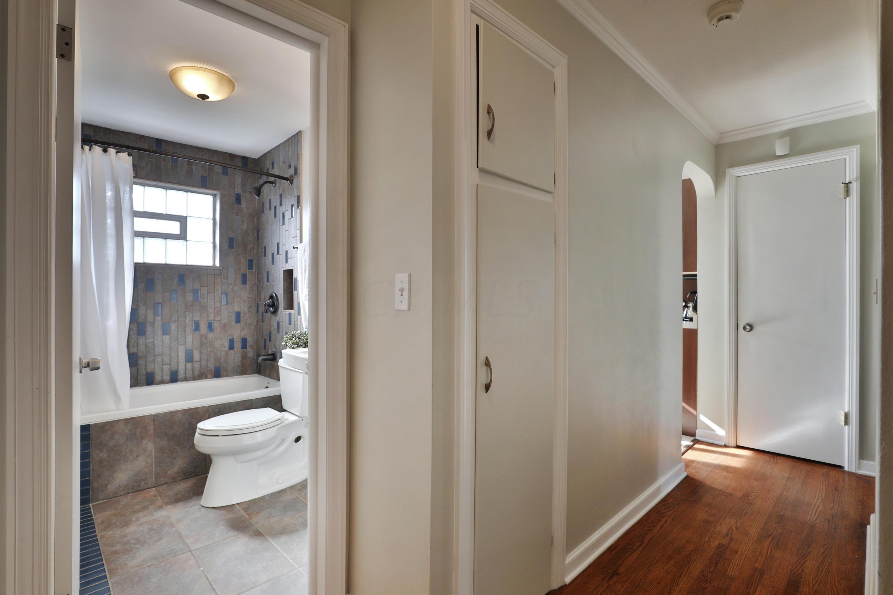 21 Richards Road Columbus, OH 43214 - Photo 14 of 36 Gallery Image 14