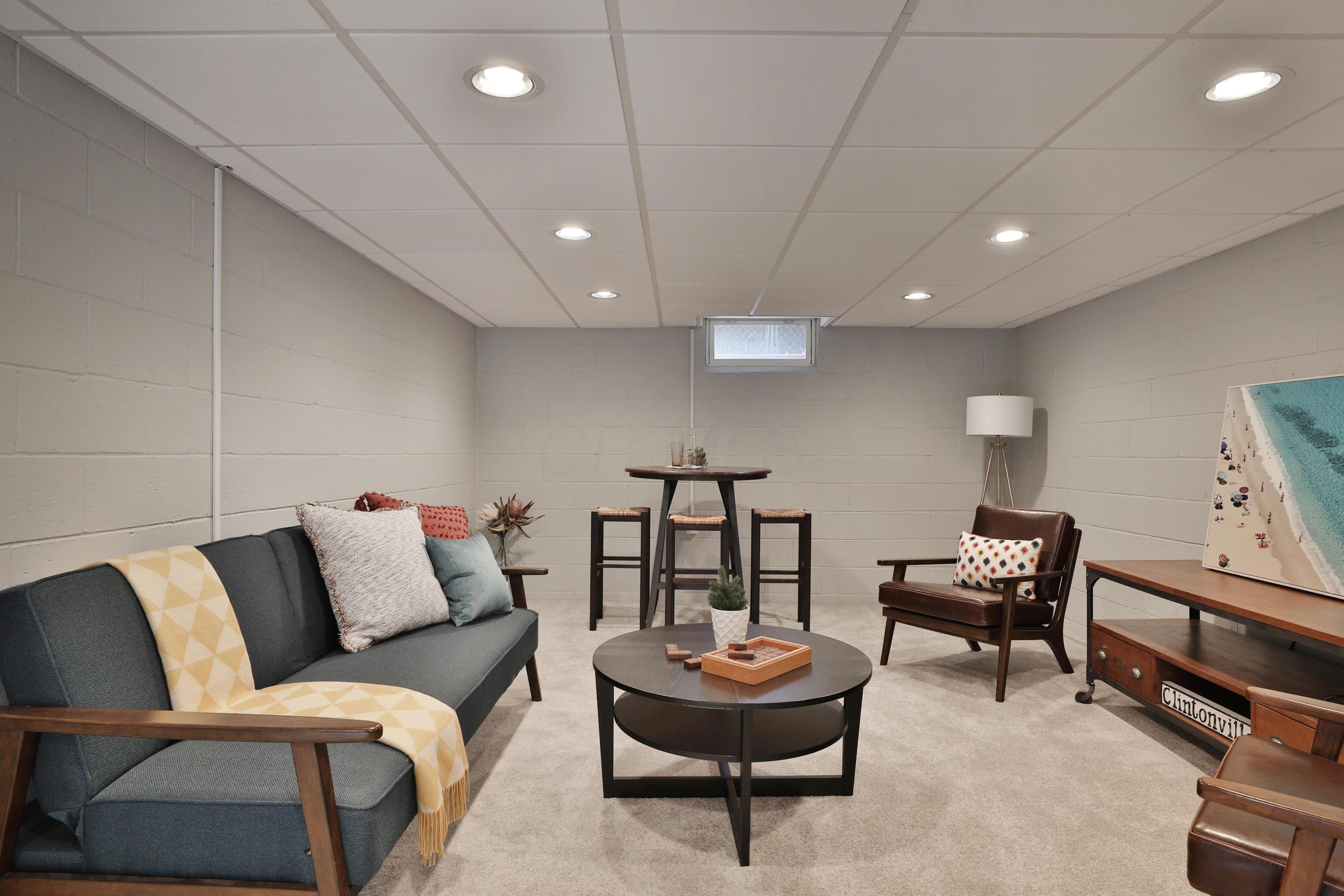 21 Richards Road Columbus, OH 43214 - Photo 25 of 36 Gallery Image 25