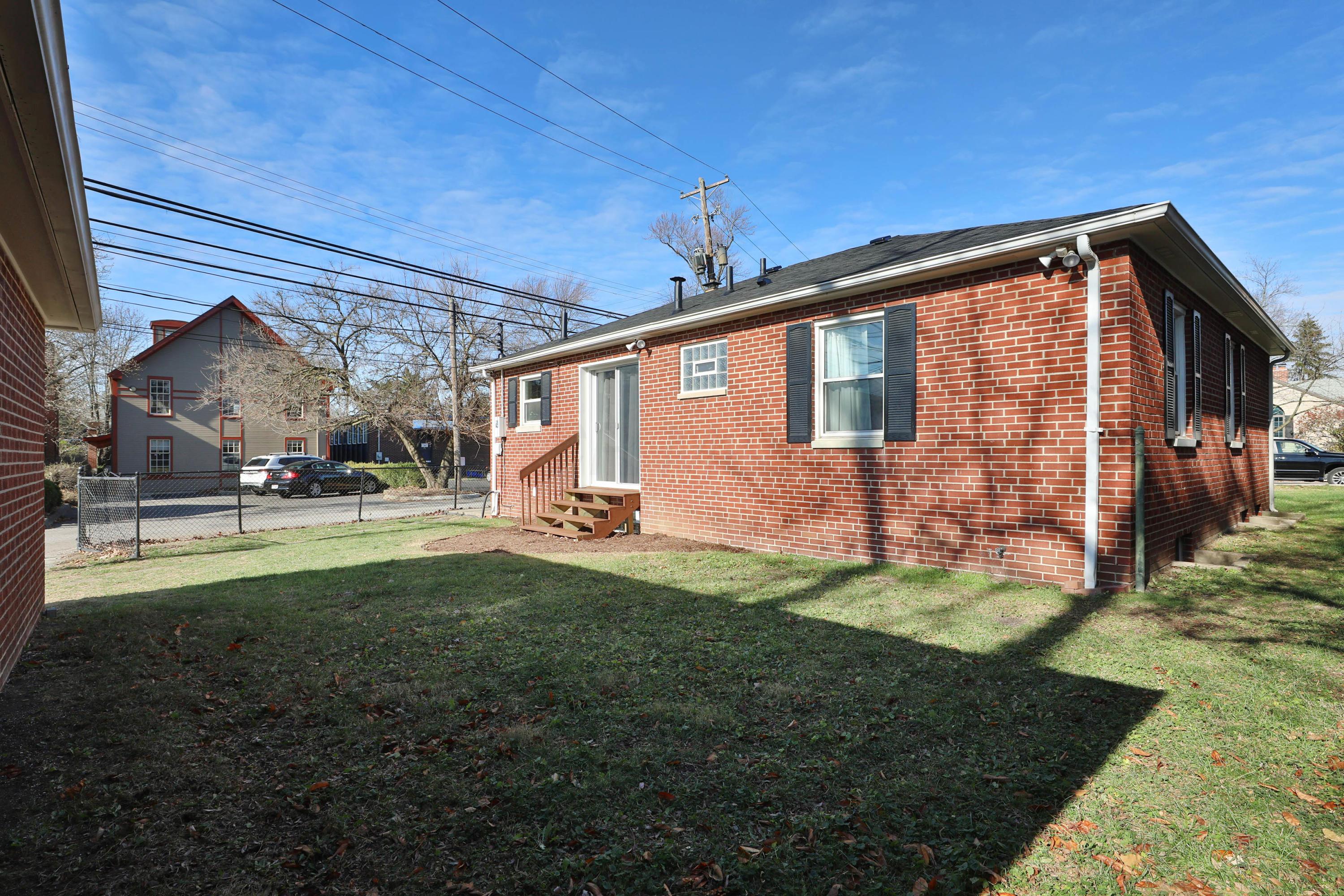 21 Richards Road Columbus, OH 43214 - Photo 35 of 36 Gallery Image 35