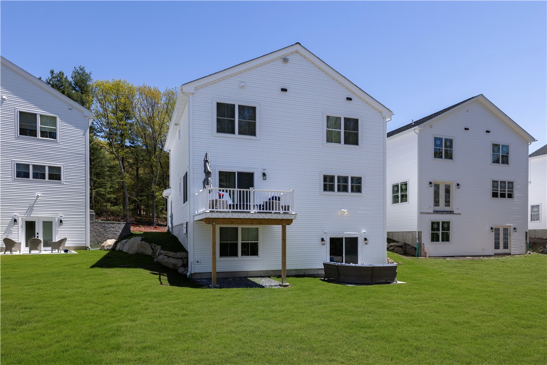 9 Stoneridge Road Smithfield, RI 02917 - Photo 13 of 50