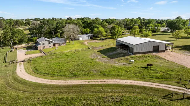 $1,249,000 | 2355 Jackson League Circle, Brenham, TX 77833