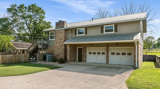 $1,249,000 | 2355 Jackson League Circle, Brenham, TX 77833