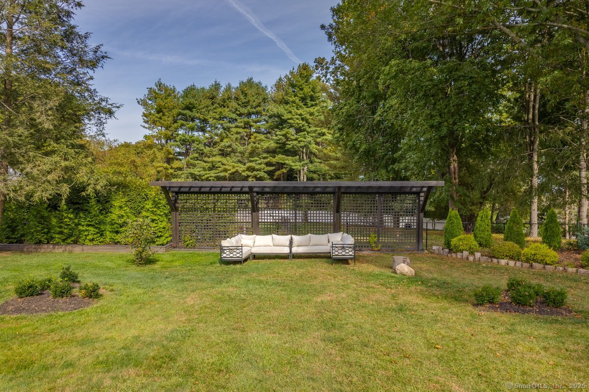 14 Winthrop Road Bethel, CT 06801 - Photo 30 of 37