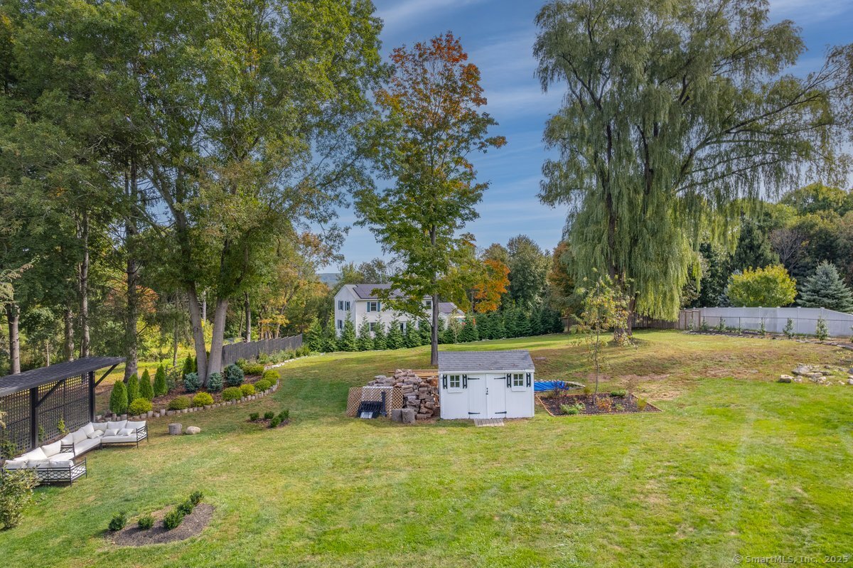 14 Winthrop Road Bethel, CT 06801 - Photo 32 of 37