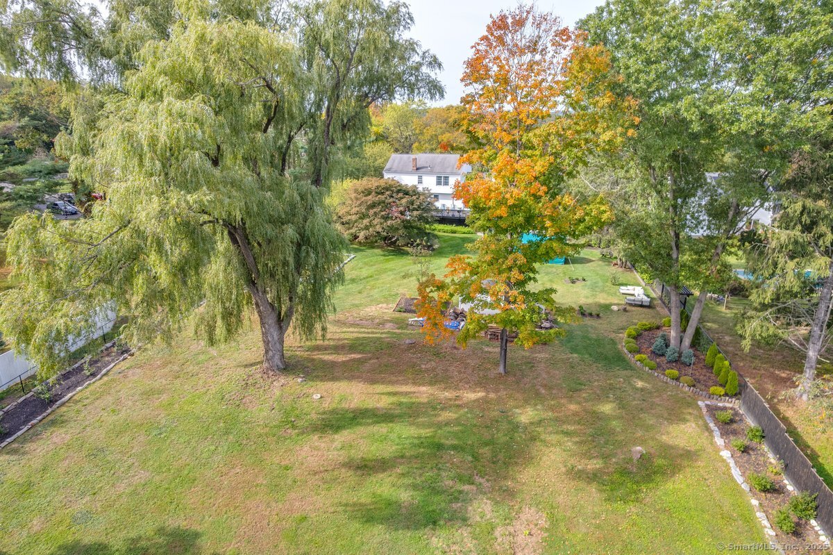 14 Winthrop Road Bethel, CT 06801 - Photo 33 of 37