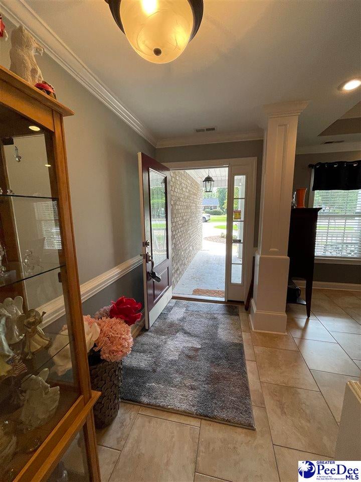 830 Preakness Lane Florence, SC 29501 - Photo 7 of 39 Gallery Image 7