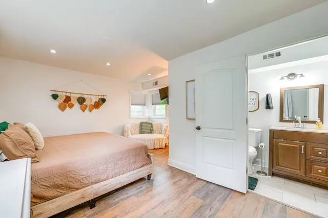 $2,750 | 1518 Riverside Avenue, St. Charles, IL 60174